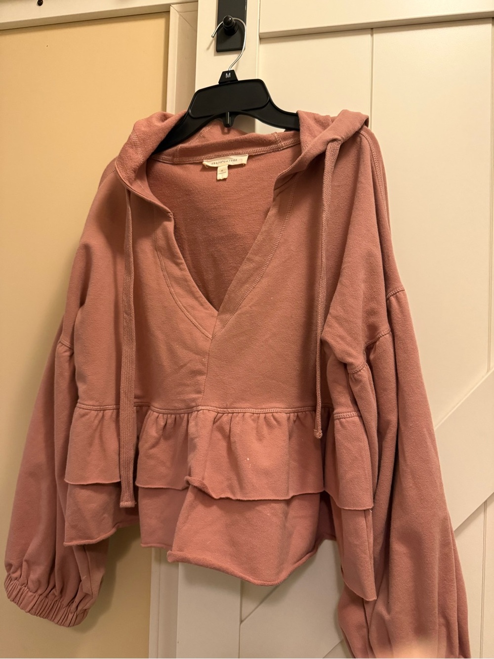 Lush Rose Tiered Hoodie Top - Pink